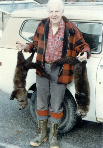  Bill with a pair of fisher taken on the same day in 1997. 